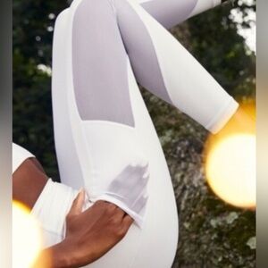 Aerie OFFLINE White Leggings